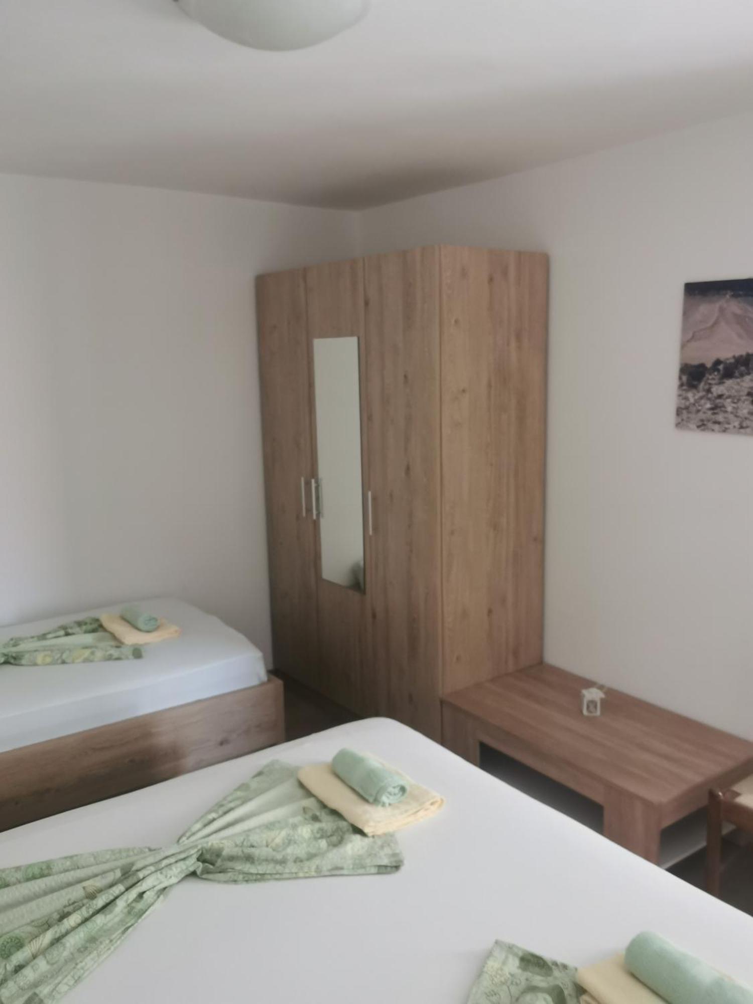Apartments Boric Lopar Rom bilde